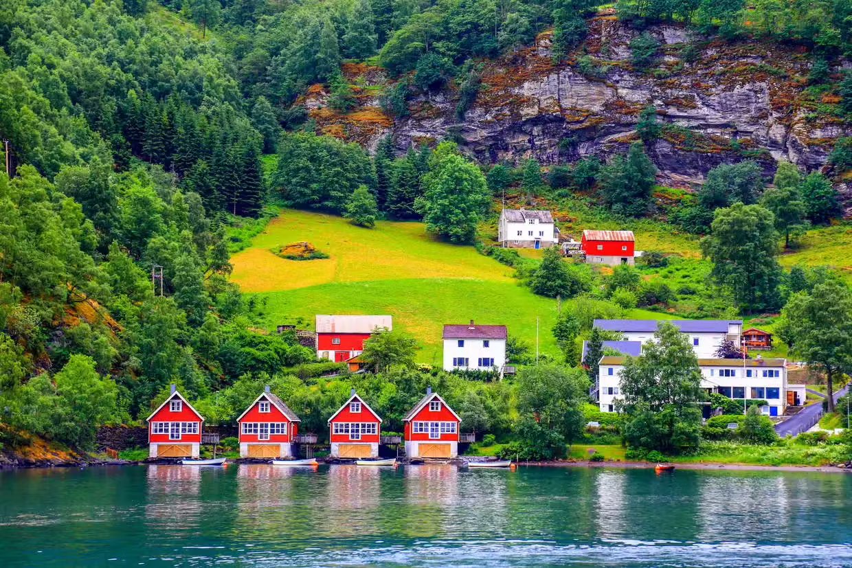 Circuit Fjords de Norvège : Nature et Prestige