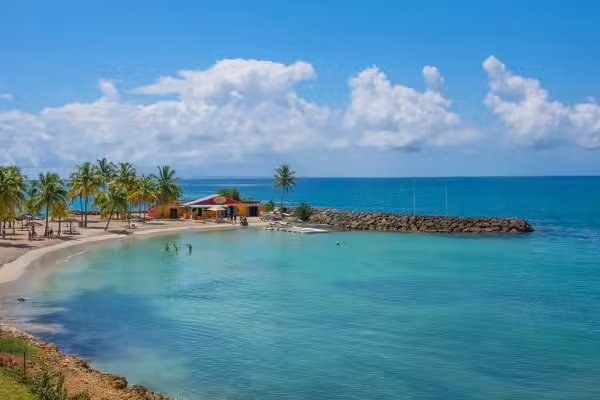 Combiné hôtels 2 îles : Matinique + Guadeloupe - Karibéa Amandiers 3* + Zentitude Le Clipper 3★